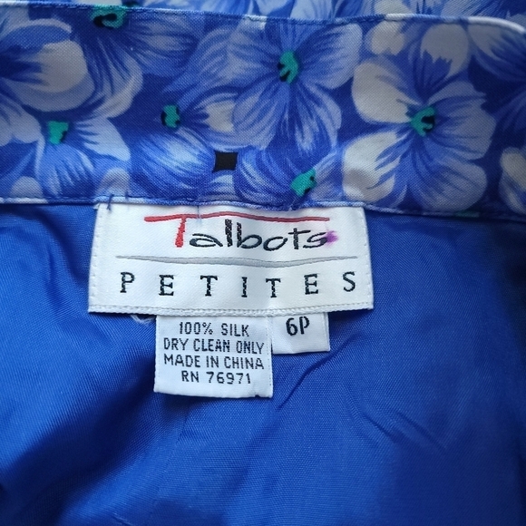 Vintage 100% Silk Floral Print Flowy Long Shorts With Pockets Talbots Blue 6 P - Picture 13 of 15